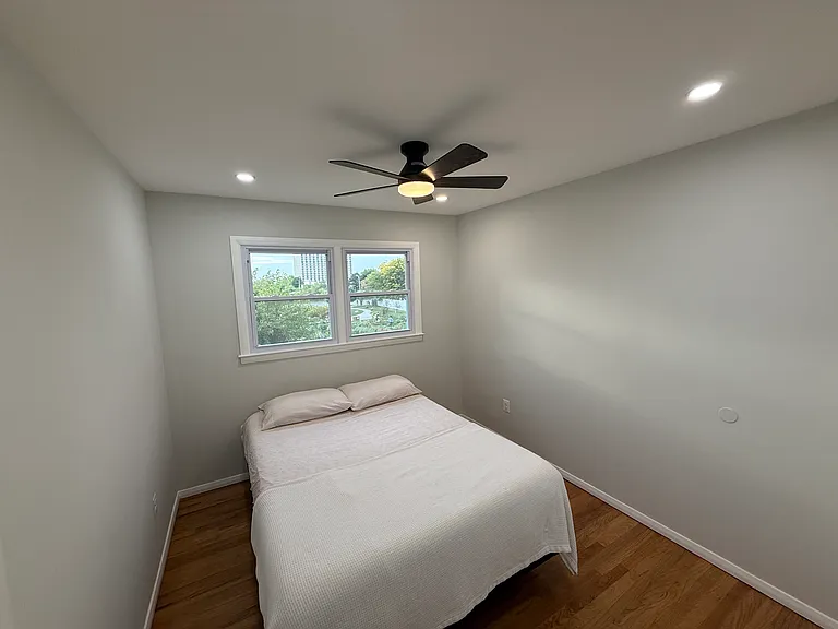 691 9th St #2 — Photo 93