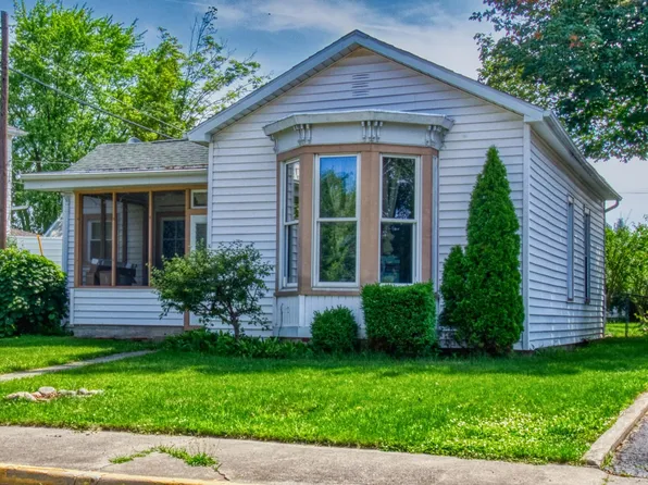 313 S High St, Warsaw, IN 46580