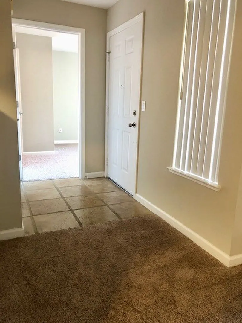 Beautiful 2 Bedroom 2 Bath Condo in Altura Villas! — Photo 4
