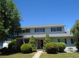 119 E Broadway St, Larksville, PA 18704