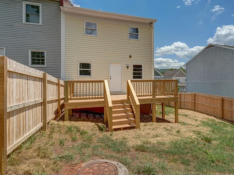 1453 Avon St — Photo 21