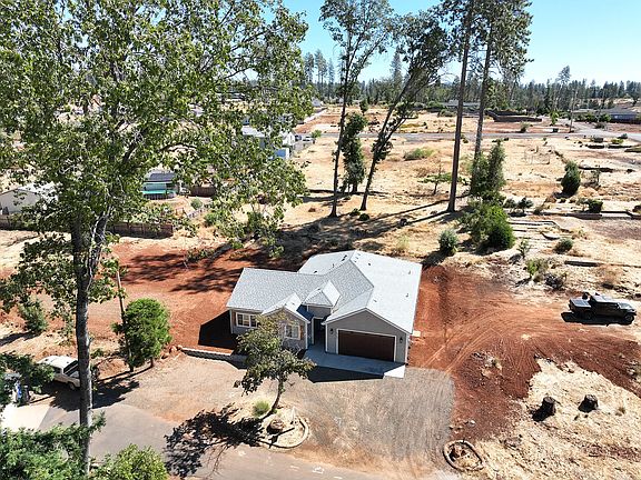 2nd image of 6162 Lois Dr