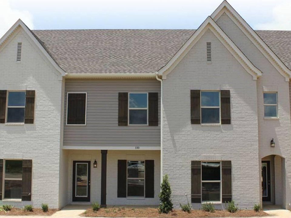 124 Robbins Circle
