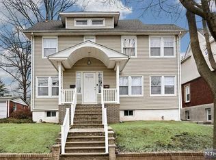 311 5th St, Ridgefield Park, NJ 07660