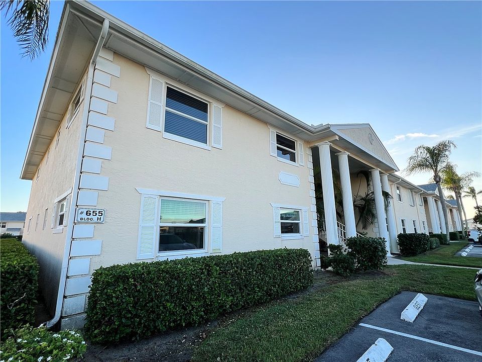 1st image of 655 W Lake Jasmine Cir APT 101