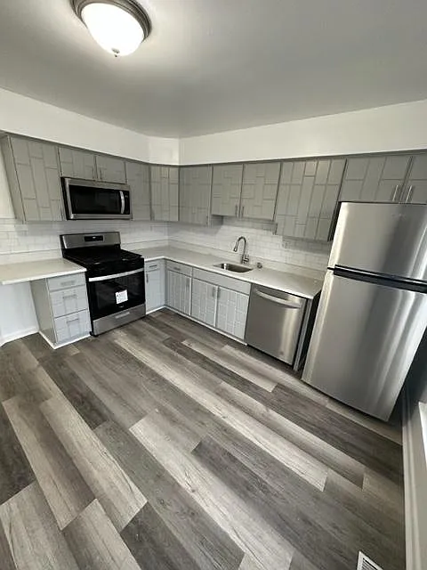 Building Photo - 1443 Boxwood Dr