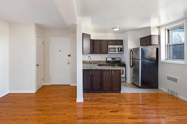 Rented by Living New York | media 15