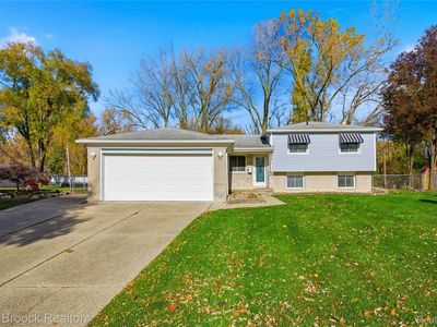 8759 Calvert Dr, Sterling Heights, MI, 48312