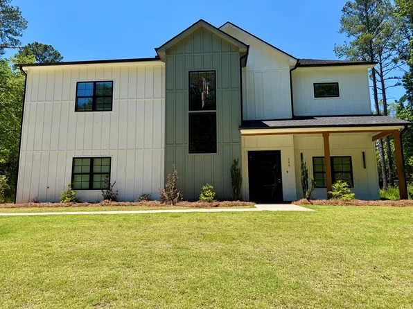 140 Wesley Pl, Fayetteville, GA 30214