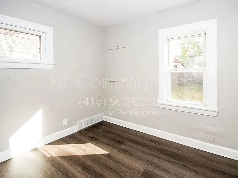 5153 Cato St — Photo 15