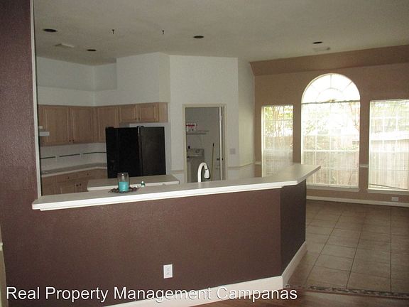 4th image of 13311 Overglen