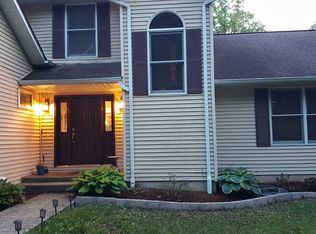 28 Howe Xing, Festus, MO 63028