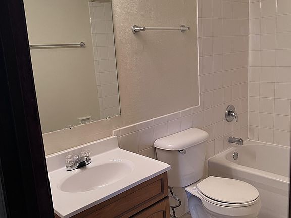 5th image of 3240 Packer Dr APT 203