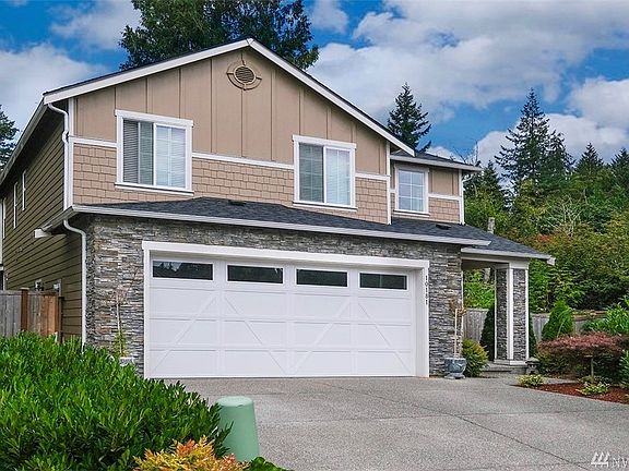 2nd image of 10181 35th Pl NE