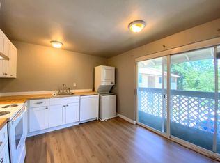 1509 E 38th St APT 3, Tacoma, WA 98404
