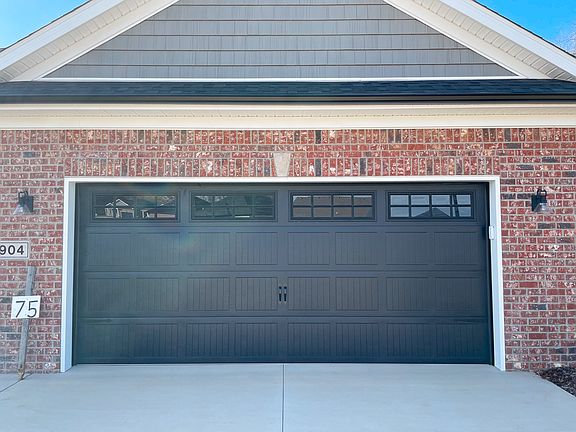 The Claiborne Plan, Two Car Garage