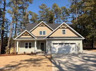 144 Tower St, Southern Pines, NC 28387