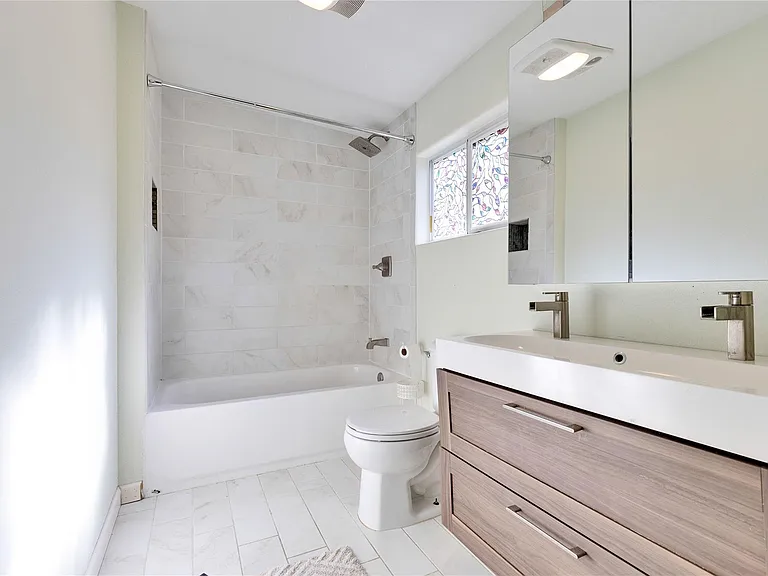 16213 Monks Mountain Dr — Photo 19
