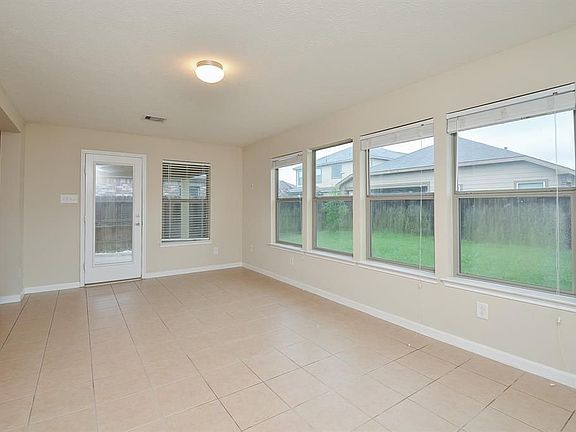 5th image of 22214 Woodseem Ct