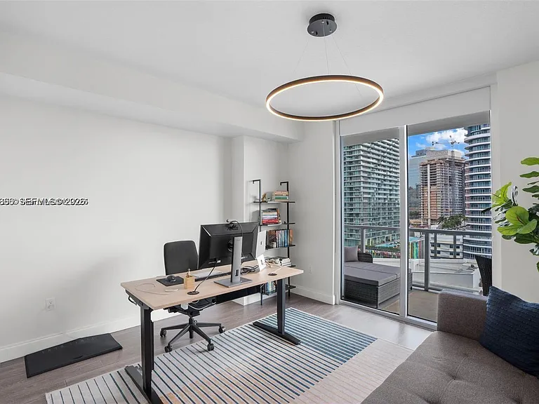79 SW 12th St #2204 — Photo 17
