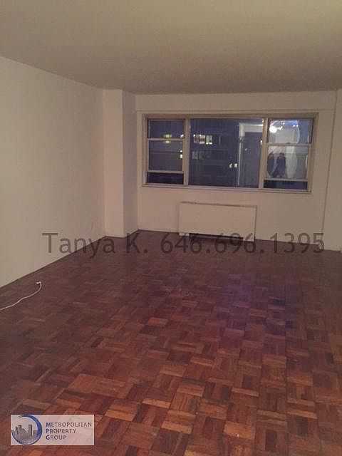 1st image of 321 E 45th St APT 10C