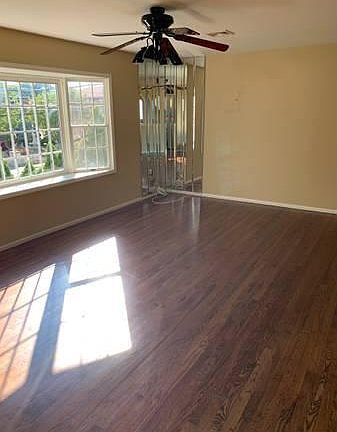 3rd image of 27 Holcomb Ave #3