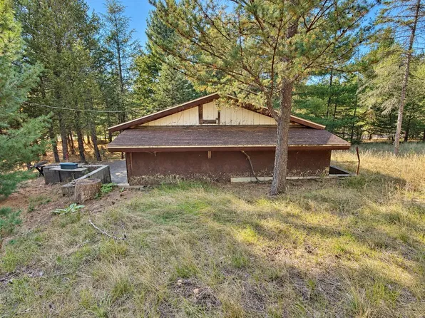 2444 Hillcrest Ave, Friendship, WI 53934