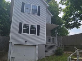 124 Dikeman St, Waterbury, CT 06704