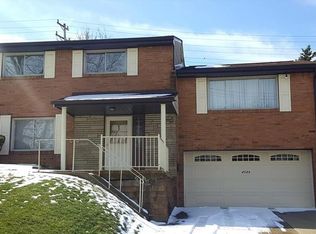 4589 Mapledale Dr, Homestead, PA