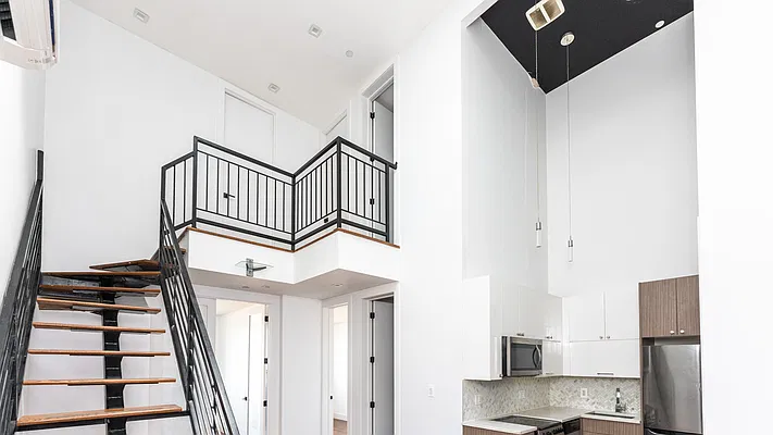 Rented by Nooklyn NYC LLC | media 25