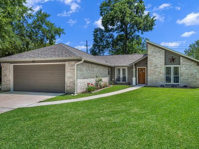431 Topsail Way, Crosby, TX, 77532
