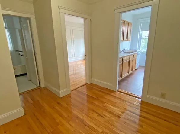 1683 Commonwealth Ave #16, Brighton, MA 02135