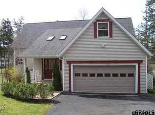 133 Appalachian Dr, Athens, NY 12015