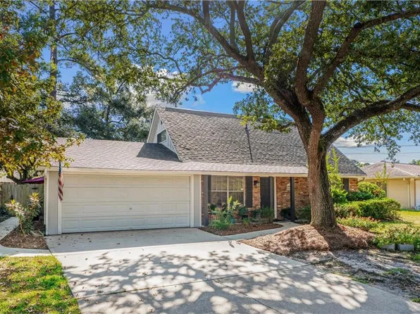 106 Fountain Dr, Slidell, LA 70458