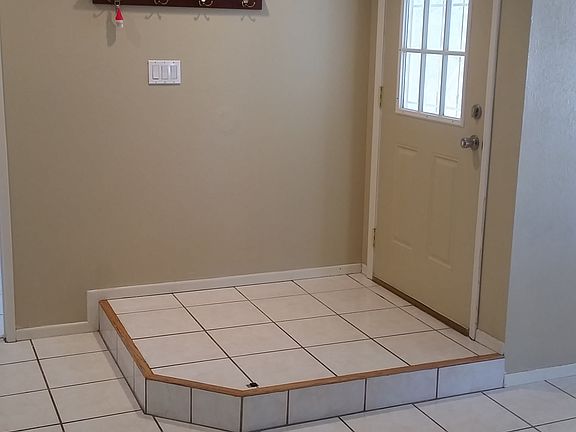 2nd image of 329 Bunchberry Ct