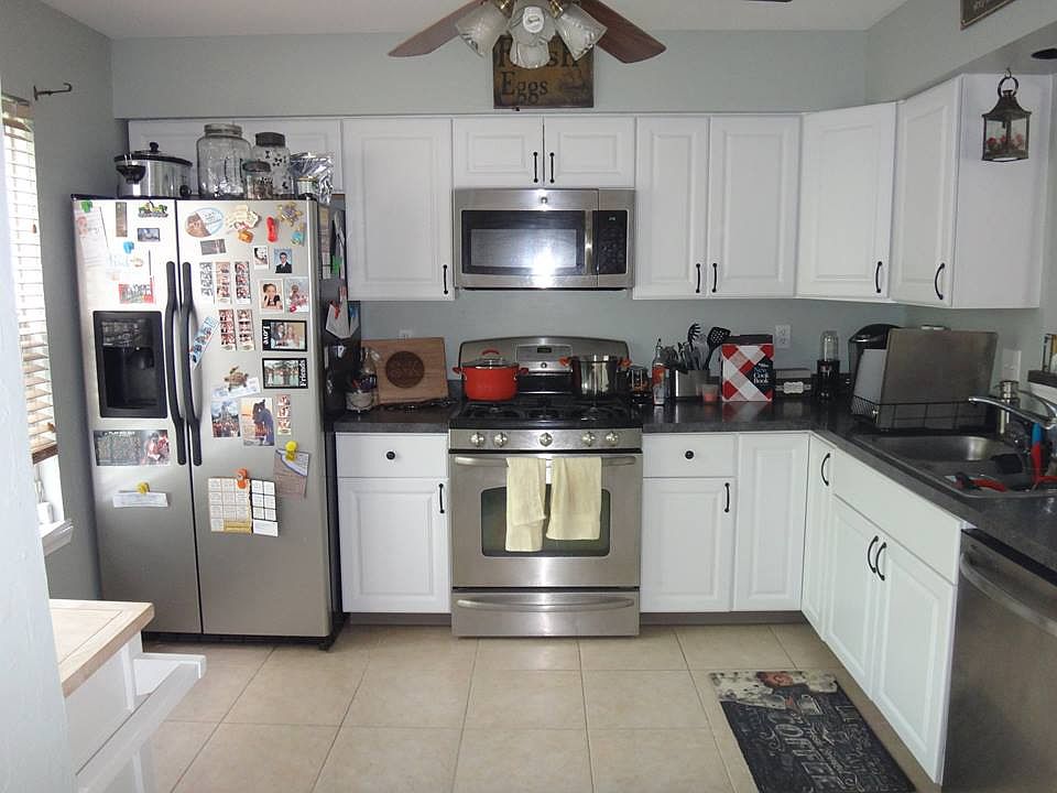 1st image of 229 River Ct