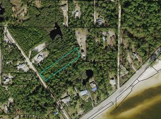 123 Heron Dr, Carrabelle, FL 32322