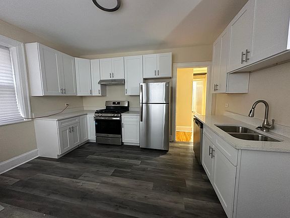3rd image of 2753 W 22nd Pl #3A