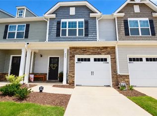 823 Pryor St, Mebane, NC 27302