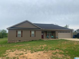 1101 Warrior Rd, Ohatchee, AL 36271