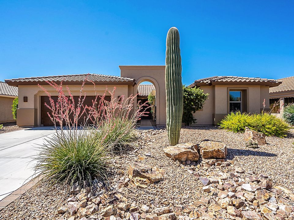 1st image of 2620 E Genevieve Way
