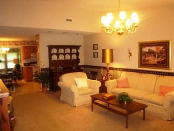 3rd image of 130 Deer Run Dr APT 23