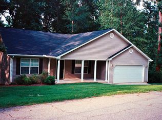 145 Wilbon Cir, Simpsonville, SC 29681