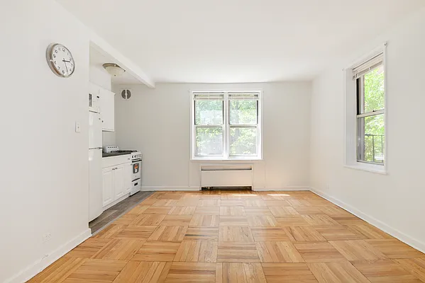 Sold by Keystone Realty USA Corp | media 10