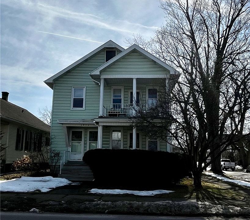 1st image of 1911 Noyes St
