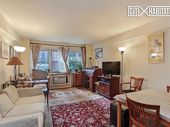 2nd image of 321 E 45th St APT 4G