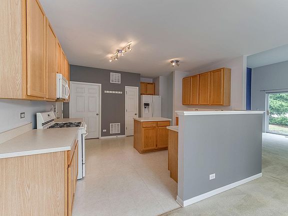 4th image of 373 Abington Woods Dr Unit 206A