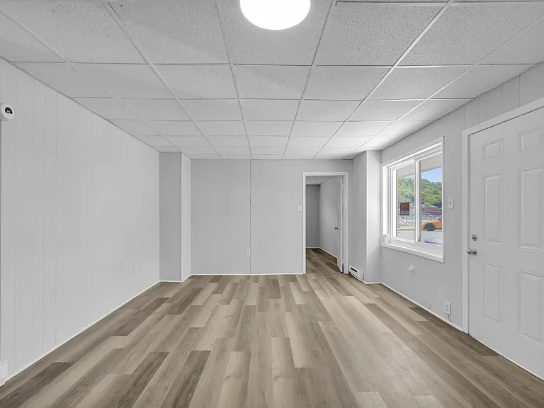 149 W Ridge St #1B — Photo 12