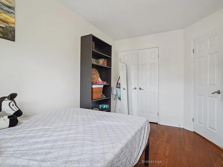 1383 Tobyn Dr — Photo 25