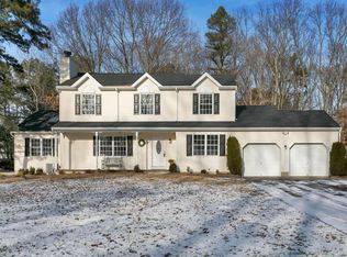 2 Marlin Ct, Jackson, NJ 08527